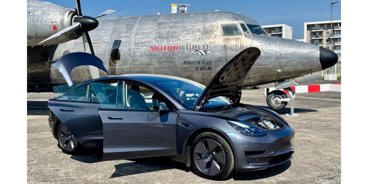 Tesla Model 3 19.500 km 31.900 &euro; Köln 50767