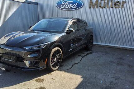 Ford Mustang Mach-E 25.000 km 46.490 &euro; Bergisch Gladbach 51427
