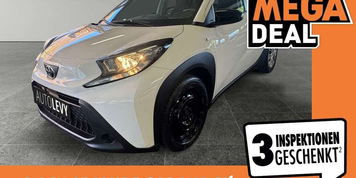 Toyota Aygo X 33.802 km 14.890 &euro; Düsseldorf 40233