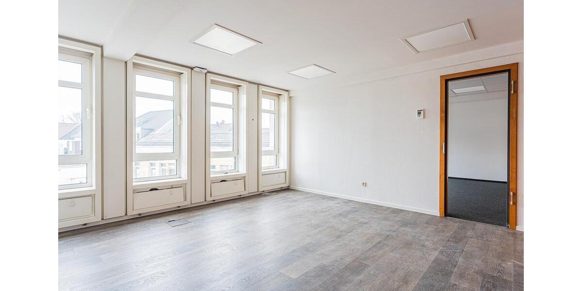 Gewerbeobjekt Burscheid - 2.284&euro; | Angebot:23422474