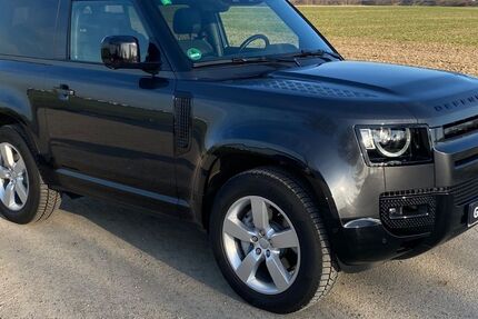 Land Rover Defender 30.520 km 64.900 &euro; Köln 50858