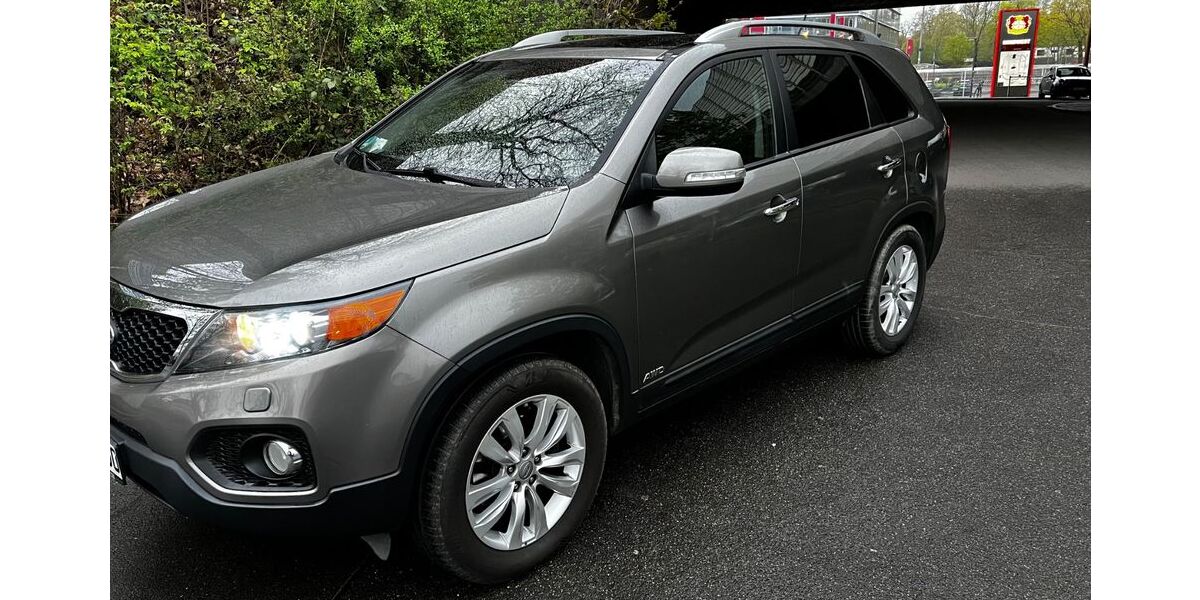 Kia Sorento 185.000 km 9.200 &euro; Leverkusen 51371