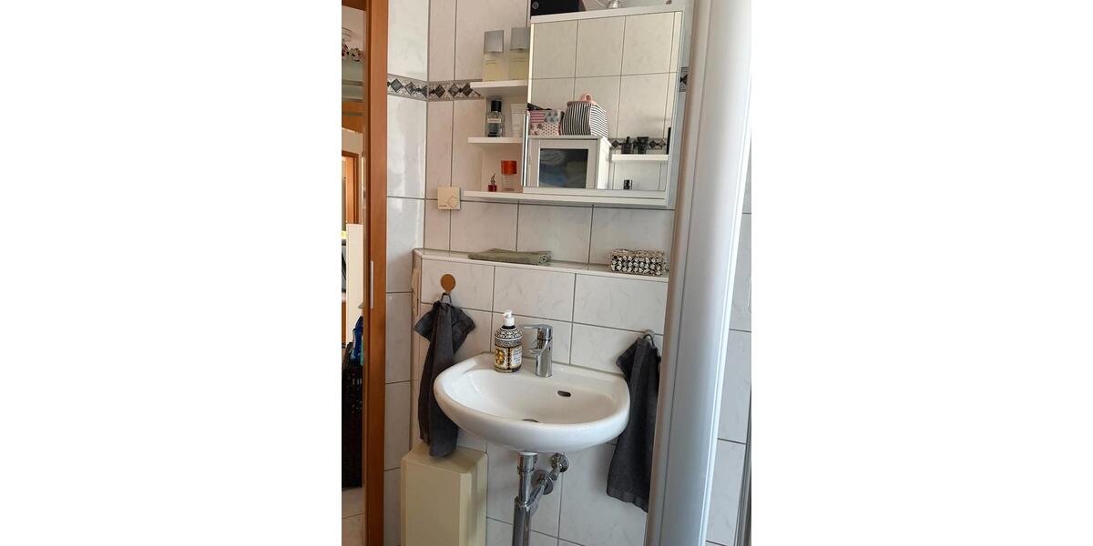 Etagenwohnung Leverkusen Bürrig - 3 Zimmer, 76 m&sup2;, 350.000&euro; | Angebot:26061717