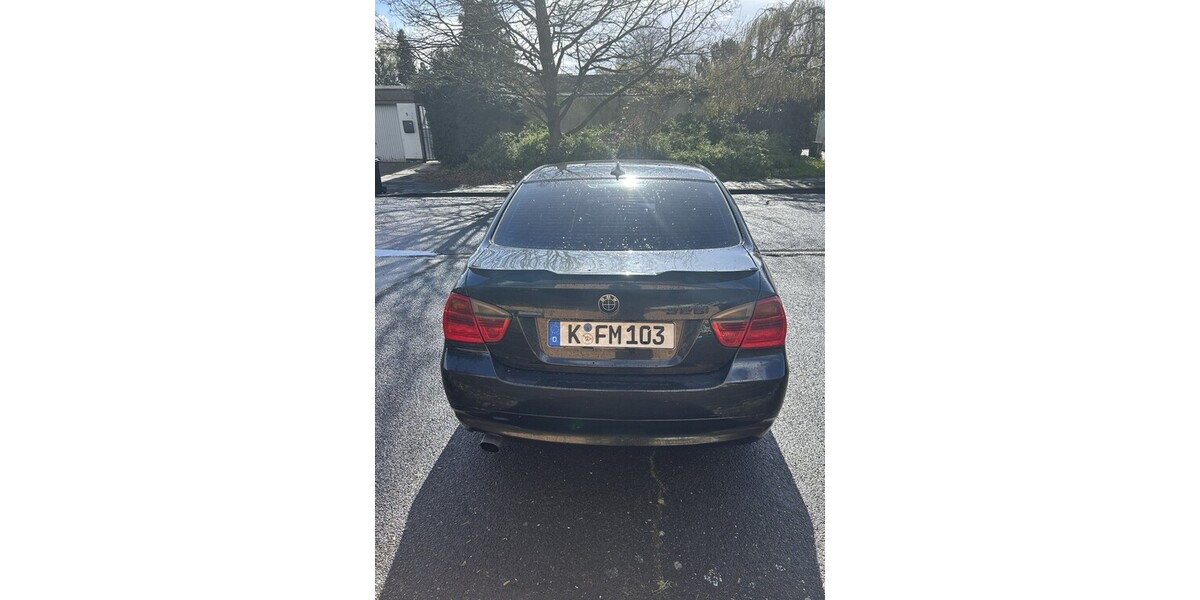 BMW E90 205.000 km 6.500 &euro; Köln 50667