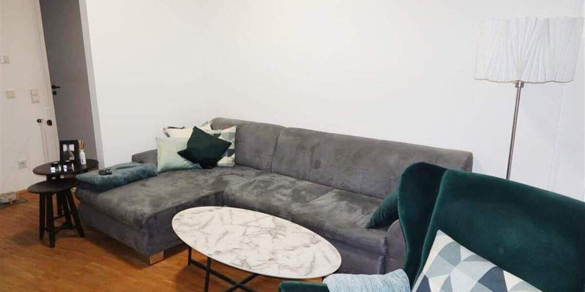 Etagenwohnung Düsseldorf Flingern Nord - 2 Zimmer, 74 m&sup2;, 1.249&euro; | Angebot:25865182