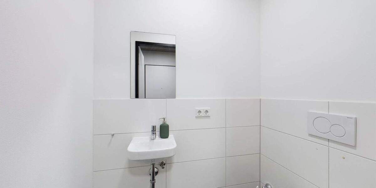 Zimmer Köln Deutz - 1 Zimmer, 44 m&sup2;, 770&euro; | Angebot:26017438