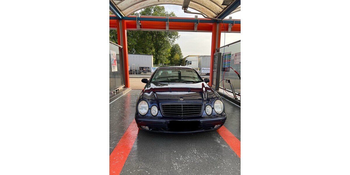 Mercedes-Benz CLK 320 180.000 km 2.000 &euro; Schwelm 58332