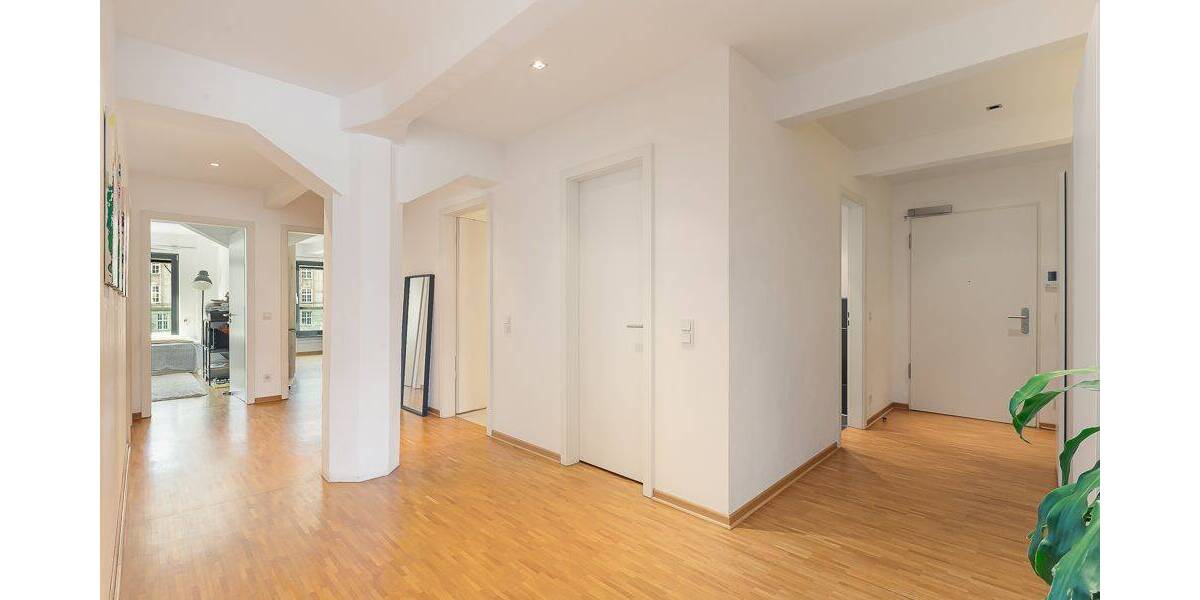 Etagenwohnung Köln Neustadt-Süd - 4 Zimmer, 155 m&sup2;, 1.498.000&euro; | Angebot:26155228