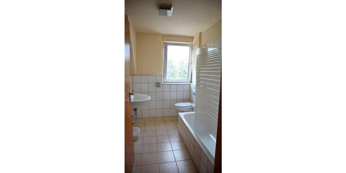 Einfamilienhaus Düsseldorf Urdenbach - 8 Zimmer, 201 m&sup2;, 695.000&euro; | Angebot:26833966