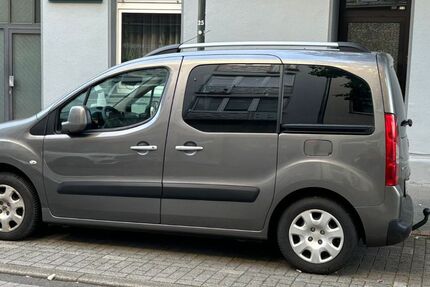 Peugeot Partner Tepee 279.000 km 3.999 &euro; Düsseldorf 40227