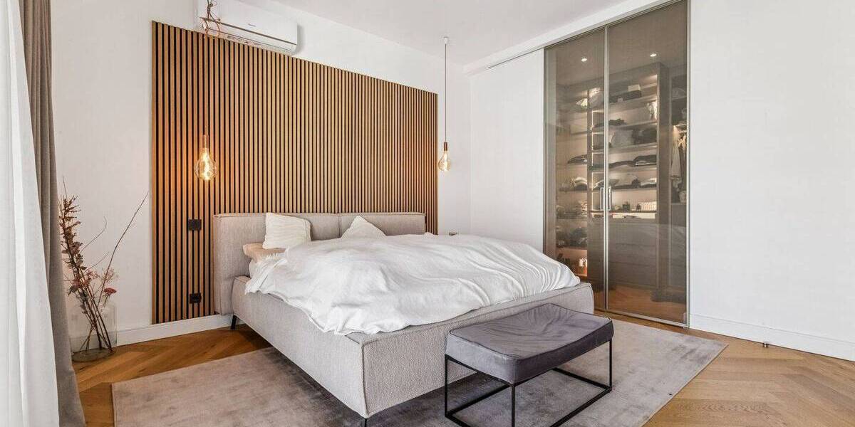 Etagenwohnung Düsseldorf Düsseltal - 5 Zimmer, 243 m&sup2;, 1.999.000&euro; | Angebot:26117942