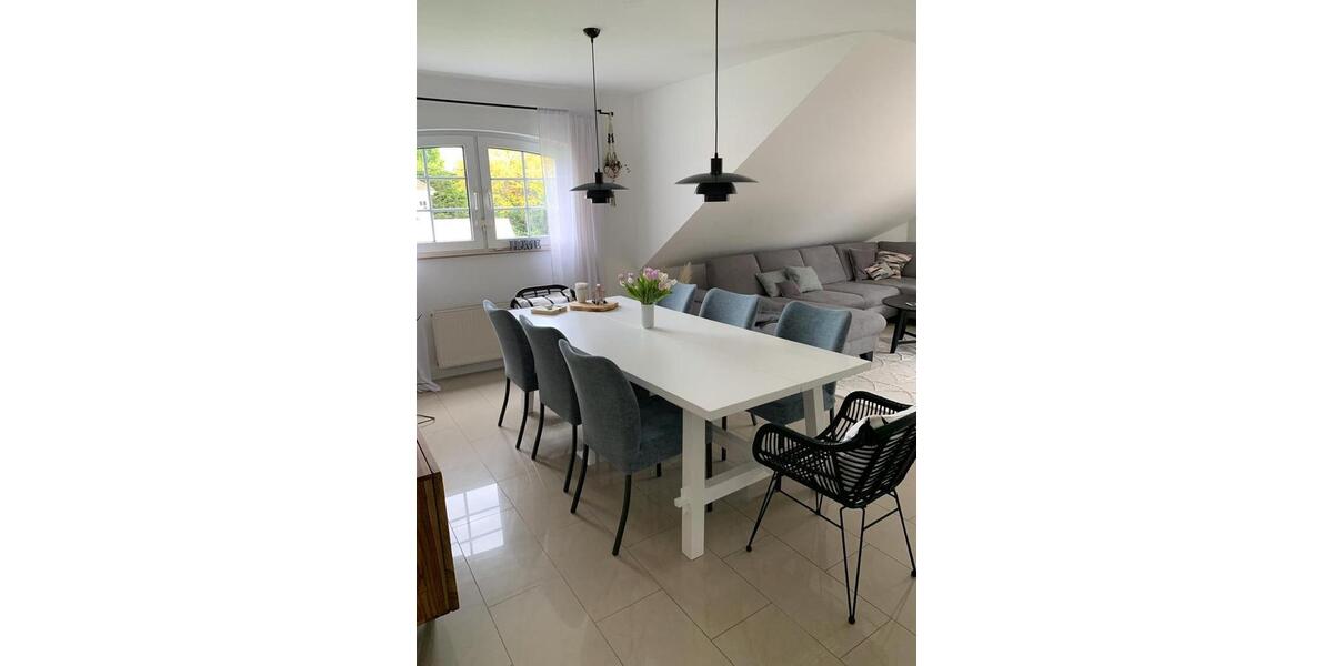 Etagenwohnung Pulheim - 4 Zimmer, 140 m&sup2;, 1.600&euro; | Angebot:26041764