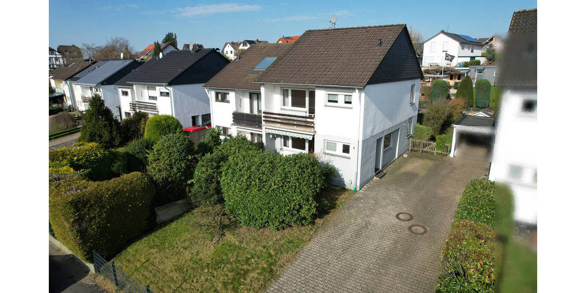 Doppelhaushälfte Odenthal / Blecher Blecher - 4 Zimmer, 111 m&sup2;, 359.000&euro; | Angebot:26017456