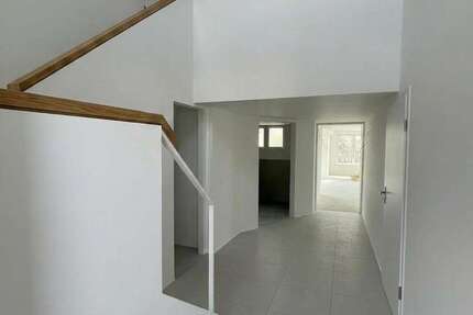 Wohnung Mettmann - 4 Zimmer, 190 m&sup2;, 2.650&euro; | Angebot:25848707