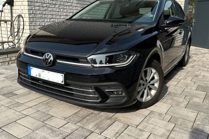 VW Polo 27.000 km 17.999 &euro; Grevenbroich 41517