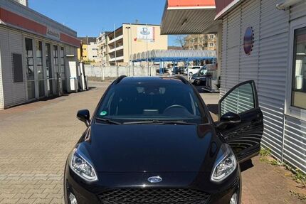 Ford Fiesta 37.000 km 17.800 &euro; Köln 50733