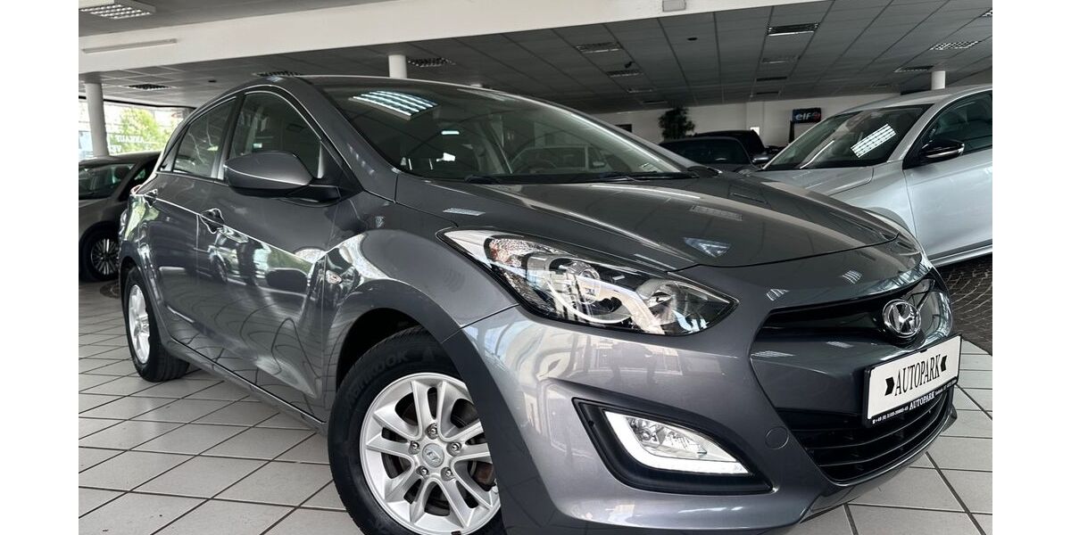 Hyundai i30 74.000 km 9.490 &euro; Hilden (bei Düsseldorf) 40721