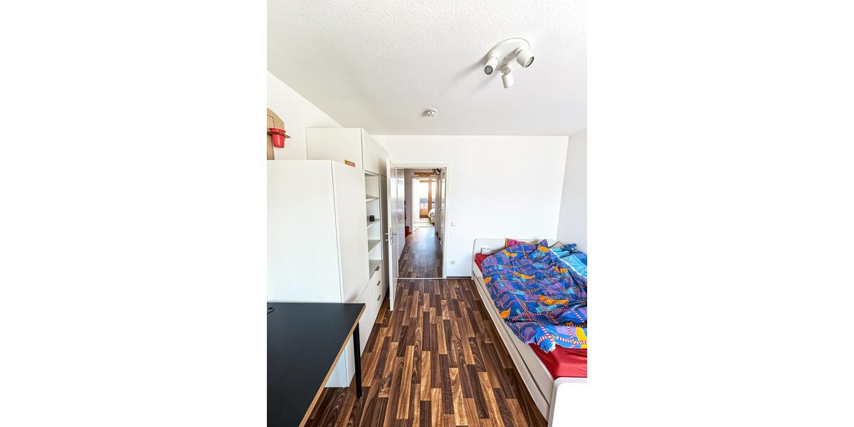 Etagenwohnung Köln Lindenthal - 3 Zimmer, 75 m&sup2;, 1.100&euro; | Angebot:25988831