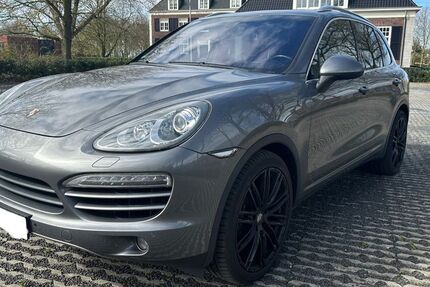 Porsche Cayenne 249.987 km 13.950 &euro; Wuppertal 42115
