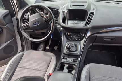 Ford Kuga 133.000 km 14.200 &euro; Köln 51061