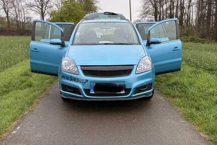 Opel Zafira 240.000 km 1.599 &euro; Köln 51065