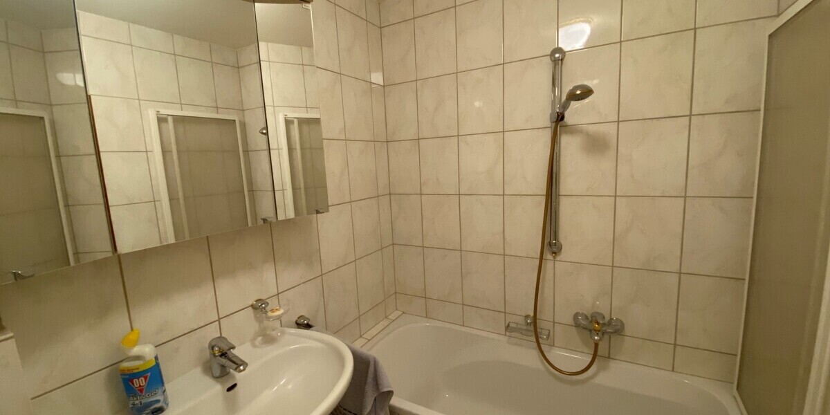 3-Zimmer-Wohnung in Wuppertal-Cronenberg mit Balkon – attraktive Eigentumswohnung zum Kauf - Etagenwohnung Wuppertal Gemarkung Cronenberg | Angebot:27142395