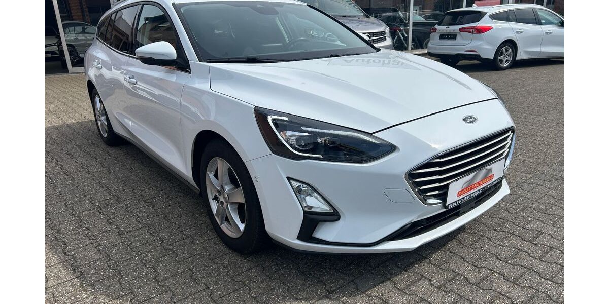 Ford Focus 124.563 km 9.995 &euro; Korschenbroich 41352