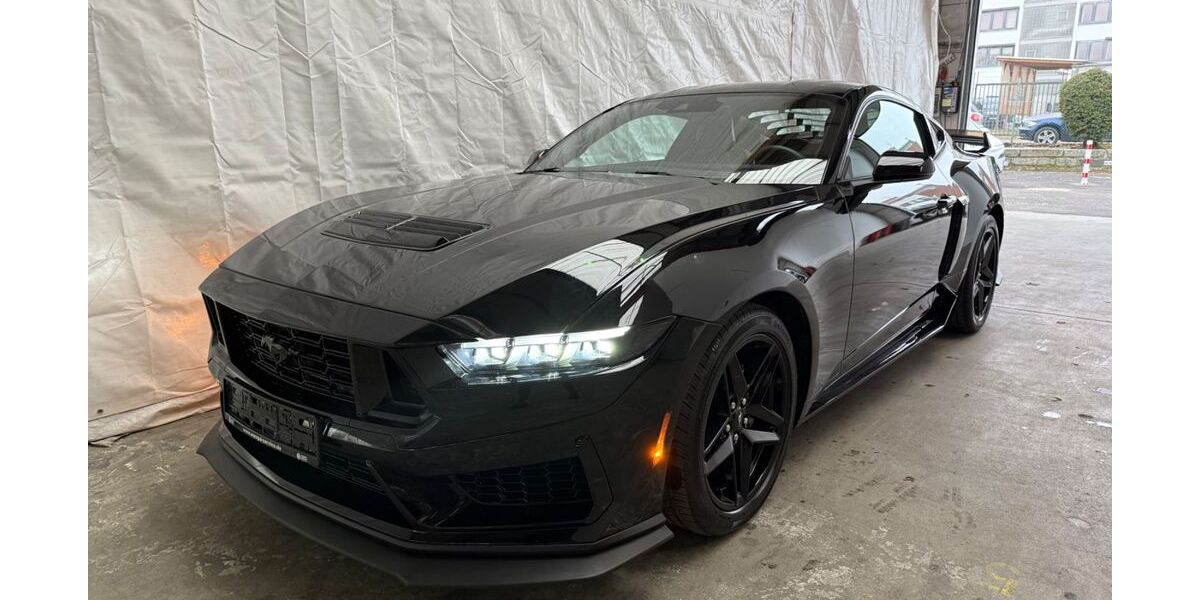 Ford Mustang 7.600 km 37.900 &euro; Düsseldorf 40589