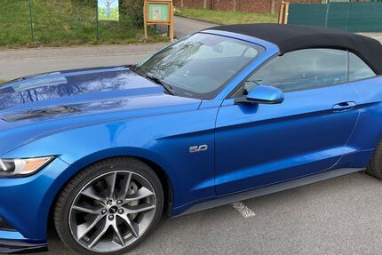 Ford Mustang 64.000 km 29.999 &euro; Remscheid 42859