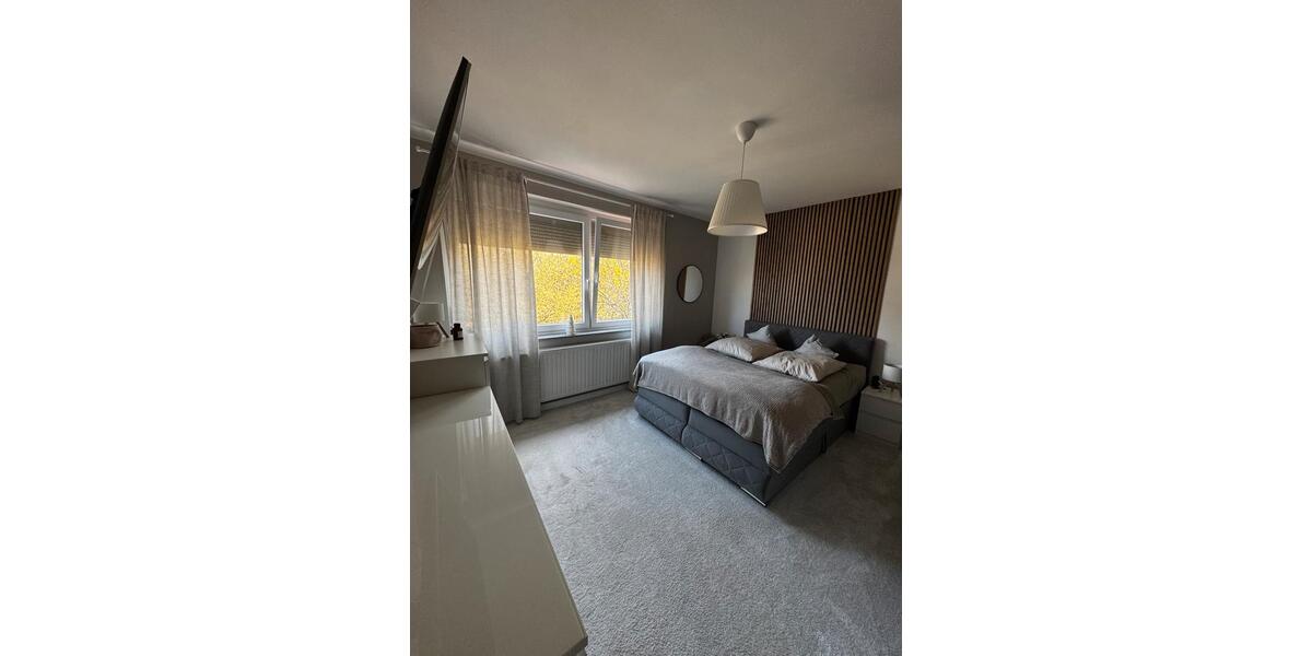 Etagenwohnung Remscheid - 2 Zimmer, 55 m&sup2;, 160.000&euro; | Angebot:26311668