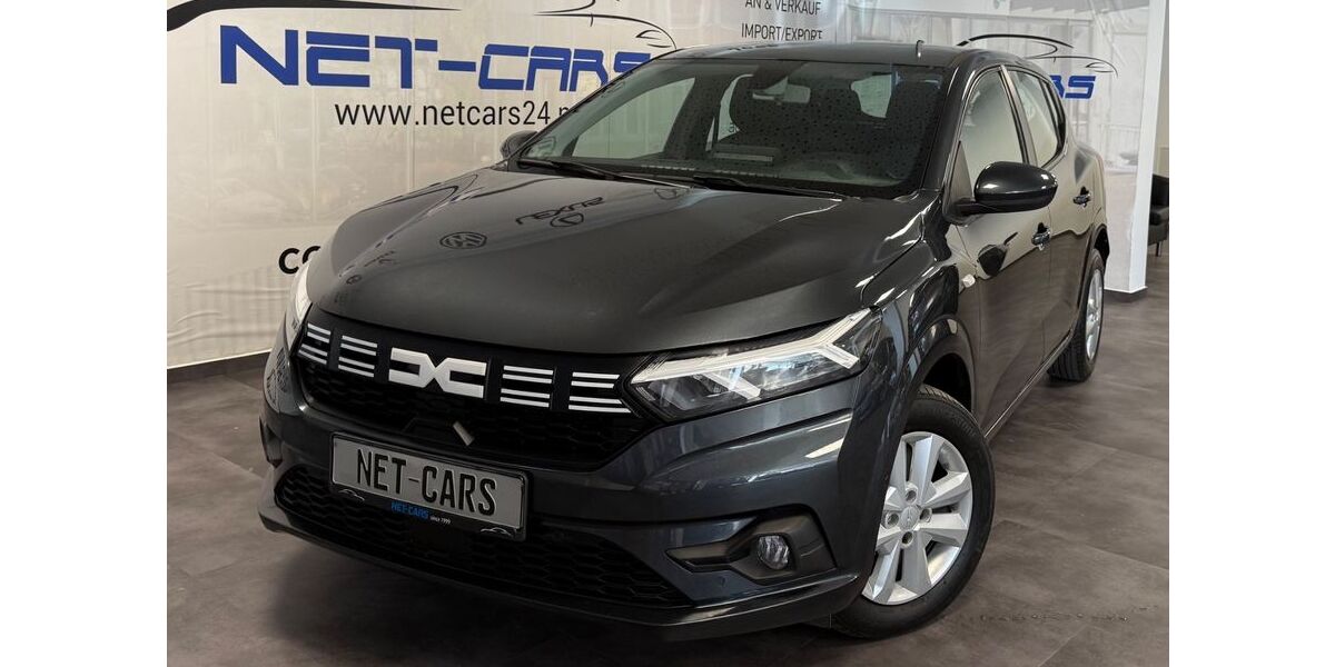 Dacia Sandero 49.980 km 14.850 &euro; Hilden 40721