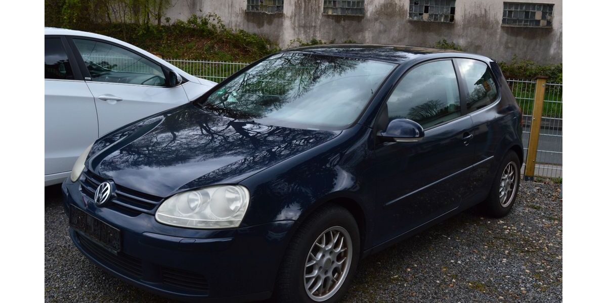 VW Golf 243.000 km 1.399 &euro; Wuppertal 42279