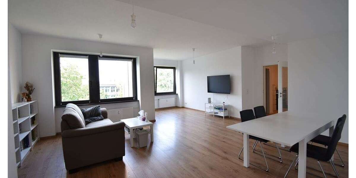 Etagenwohnung Düsseldorf Flingern Nord - 3 Zimmer, 106 m&sup2;, 1.650&euro; | Angebot:17344055