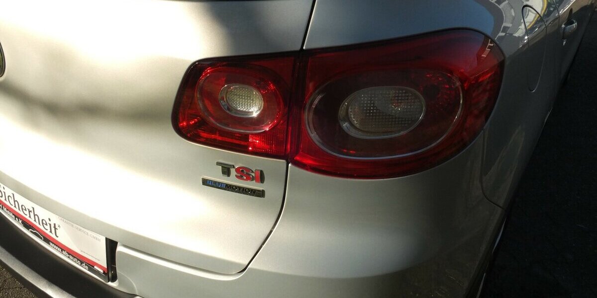 VW Tiguan 1.4 TSi FREESTYLE orig ATM 68.108km 147.540 km 8.898 &euro; Köln 50858