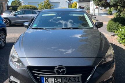 Mazda 3 181.705 km 10.000 &euro; Köln 51145