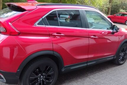 Mitsubishi Eclipse Cross 95.700 km 15.900 &euro; Wuppertal 42111