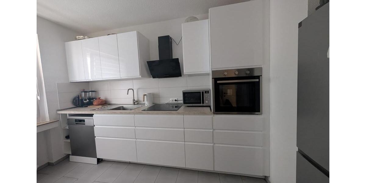 Etagenwohnung Mülheim an der Ruhr - 4 Zimmer, 124 m&sup2;, 1.450&euro; | Angebot:25877313