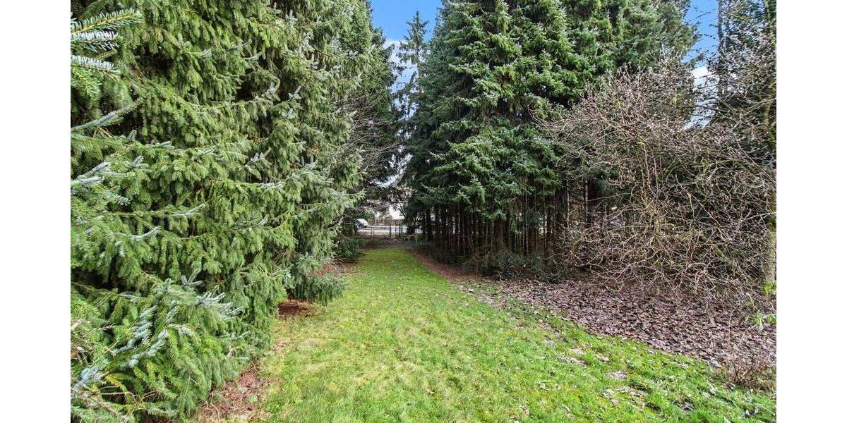 Grundstück Remscheid Süd - 370.000&euro; | Angebot:26816620