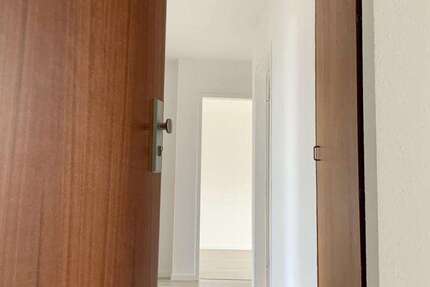 Wohnung Düsseldorf Bilk - 3 Zimmer, 71 m&sup2;, 943&euro; | Angebot:26273332