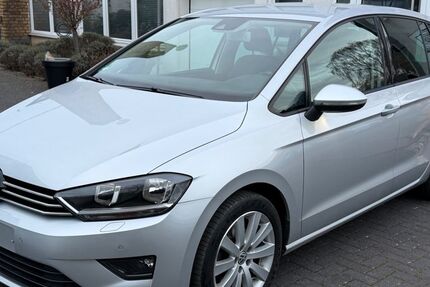 VW Golf Sportsvan 165.000 km 9.900 &euro; Neuss 41469