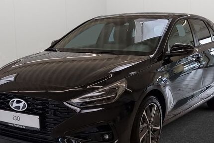 Hyundai i30 3.445 km 22.790 &euro; Düsseldorf 40233