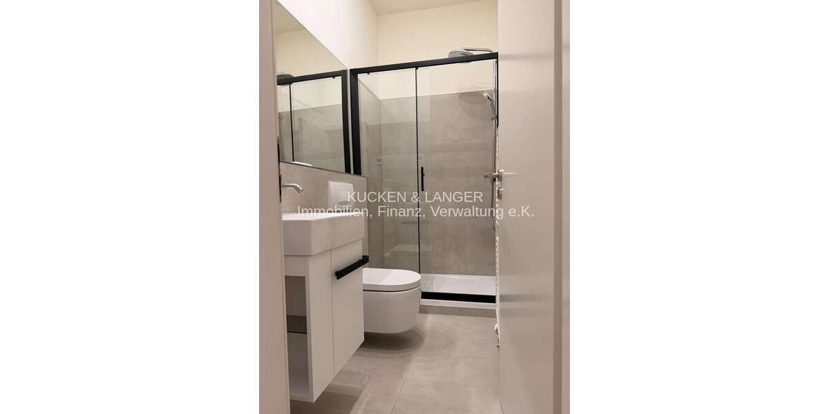 Etagenwohnung Köln Altstadt-Süd - 1 Zimmer, 38 m&sup2;, 800&euro; | Angebot:25936539