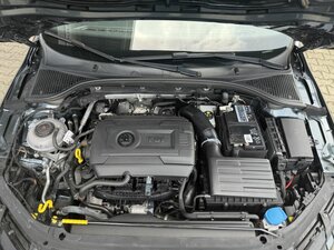 Skoda OCTAVIA TSI RS 2.0 Combi +Navi+CarPlay+Totwinkel+ 89.000 km 23.450 &euro; Meerbusch 40667