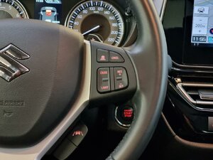 Suzuki SX4 S-Cross Comfort+ AllGrip Allwetter SSD SHZ Nav 36.532 km 21.980 &euro; HAAN 42781