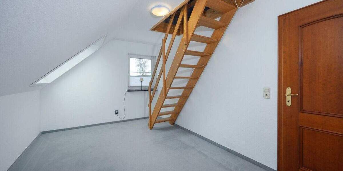 Einfamilienhaus Remscheid Lüttringhausen - 5 Zimmer, 148 m&sup2;, 550.000&euro; | Angebot:25693672