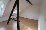 Dachgeschoßwohnung Wuppertal Gemarkung Vohwinkel - 2 Zimmer, 75 m&sup2;, 650&euro; | Angebot:25268235