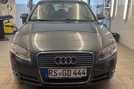 Audi A4 158.000 km 7.700 &euro; Remscheid 42855