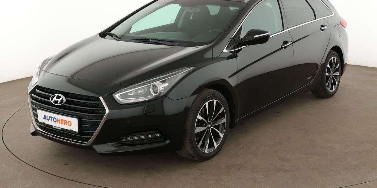 Hyundai i40 55.032 km 15.820 &euro; Köln 50739