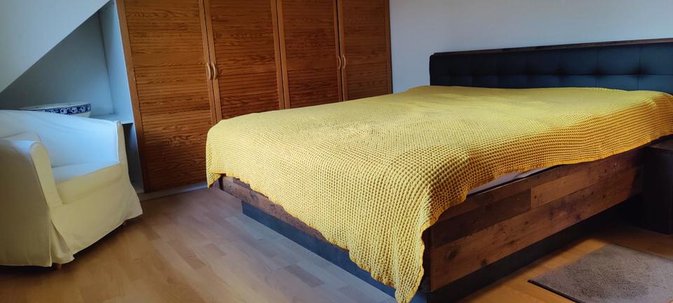 Dachgeschoßwohnung Leverkusen Schlebusch - 2 Zimmer, 65 m&sup2;, 980&euro; | Angebot:24717228