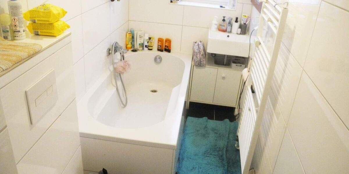 Etagenwohnung Remscheid Süd - 2 Zimmer, 50 m&sup2;, 330&euro; | Angebot:25679224